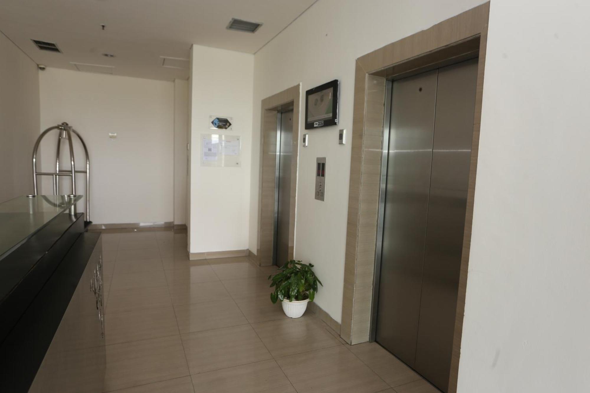 צ'יקראנג Apartemen Enviro By Alfa Rooms מראה חיצוני תמונה